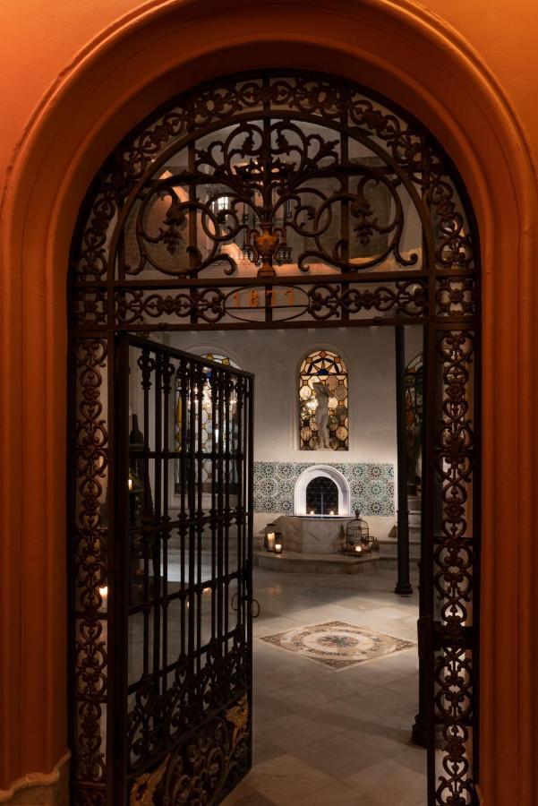 Pajaro Rebelde Bed and Breakfast Sevilla Eksteriør billede