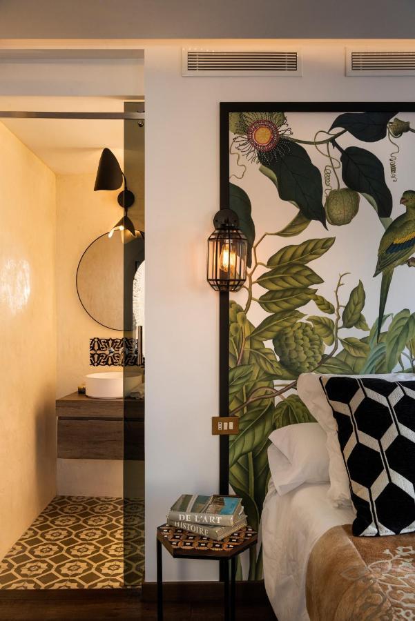 Pajaro Rebelde Bed and Breakfast Sevilla Eksteriør billede